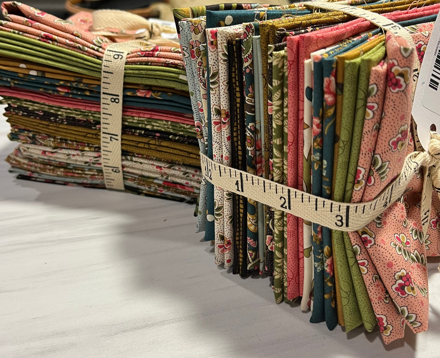 Collections - Unity Fat Quarter Pack (18 FQs)