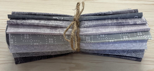 Neutral Roll of Quarters - Grey (10 quarter yards)