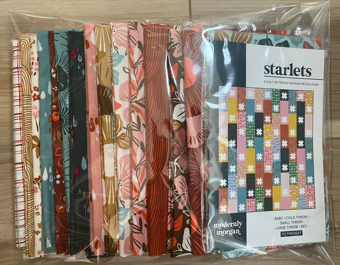 Starlets Quilt Kit - 55" x 60"
