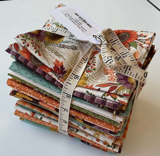 The Awe of Autumn - Fat Quarter Bundle (24 pcs)