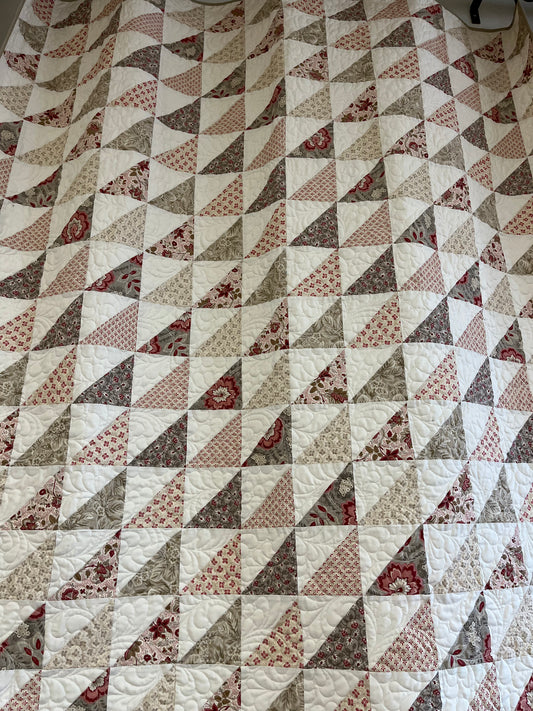Trianquility Quilt Kit