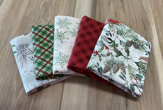 Winter Song Fat Quarter Bundle - 5 pcs
