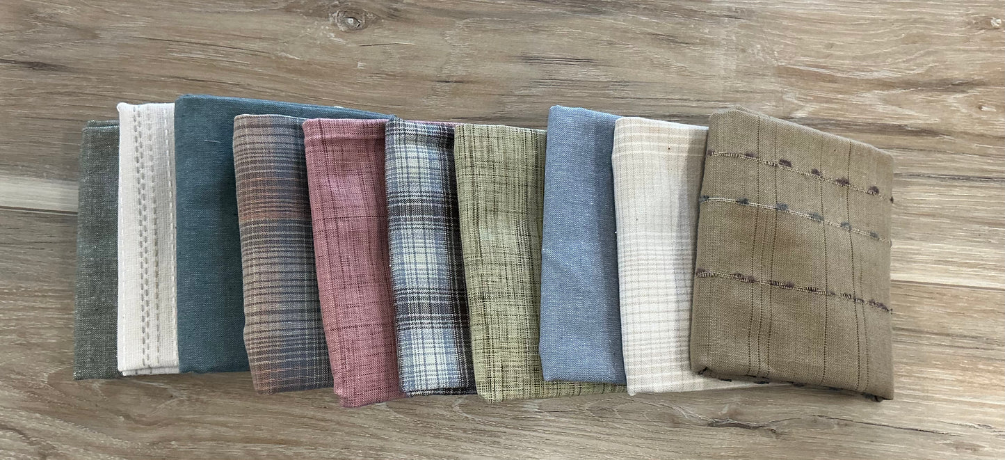 Diamond Textiles Fat Quarter Bundle (10 FQs)