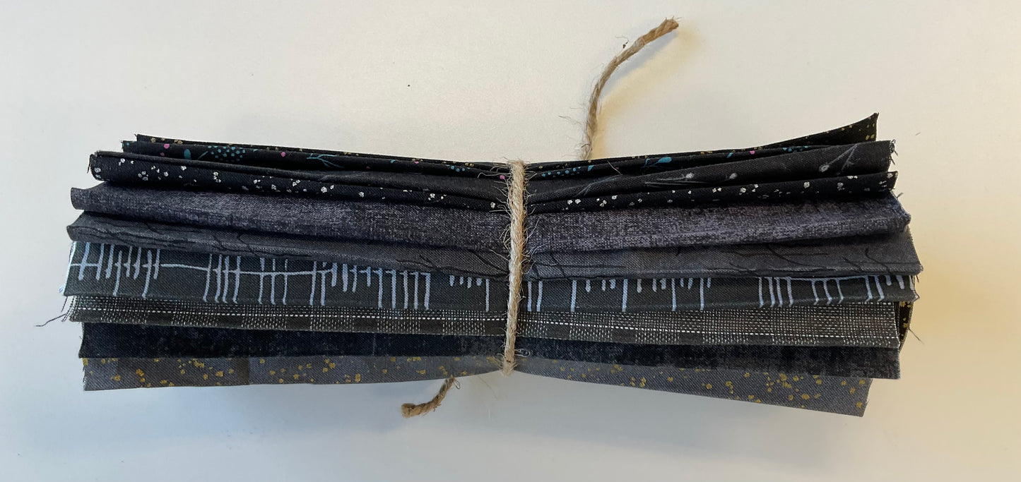 Neutral Roll of Quarters - Black (10 quarter yards)