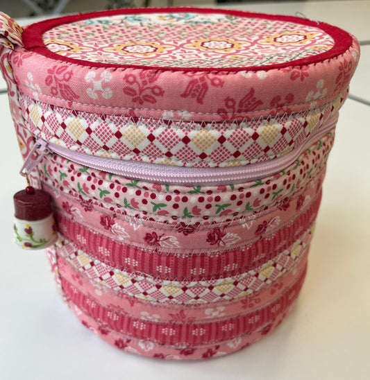 Jelly Roll Bucket Bag Class - Thurs. July 3, 10-4, $50