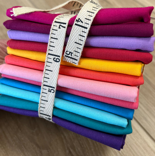 Solids Fat Quarter Bundle (12 FQs)