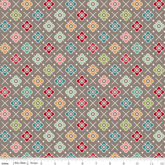 Lori Holt Farmer's Daughter, Flower Patch Rustic - Wide Back 108"